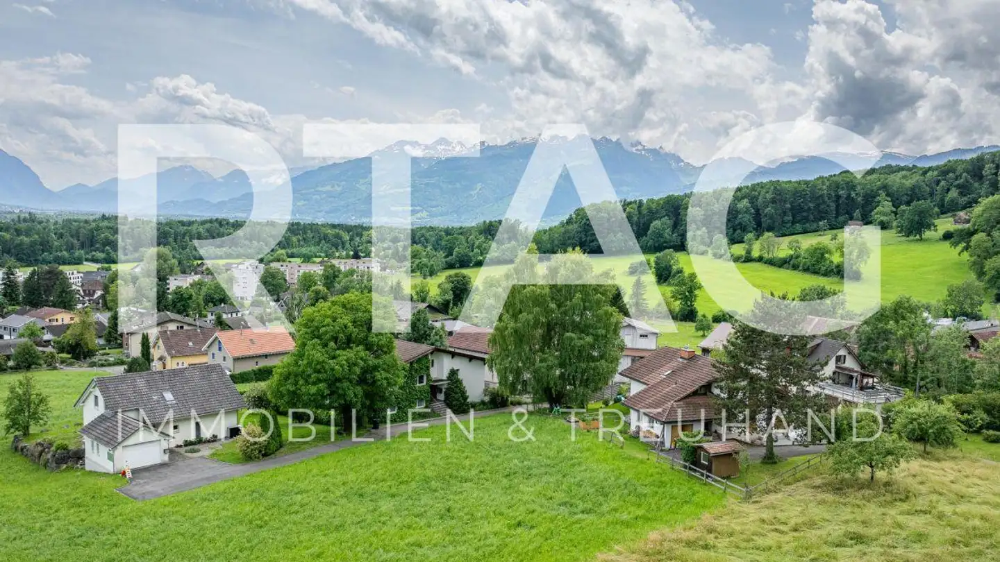 Constructible plot for sale - 9466 Sennwald