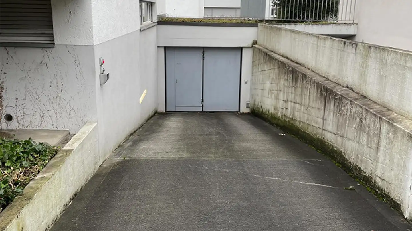 Place de parking souterraine à louer - Mohrhaldenstrasse 48, 4125 Riehen