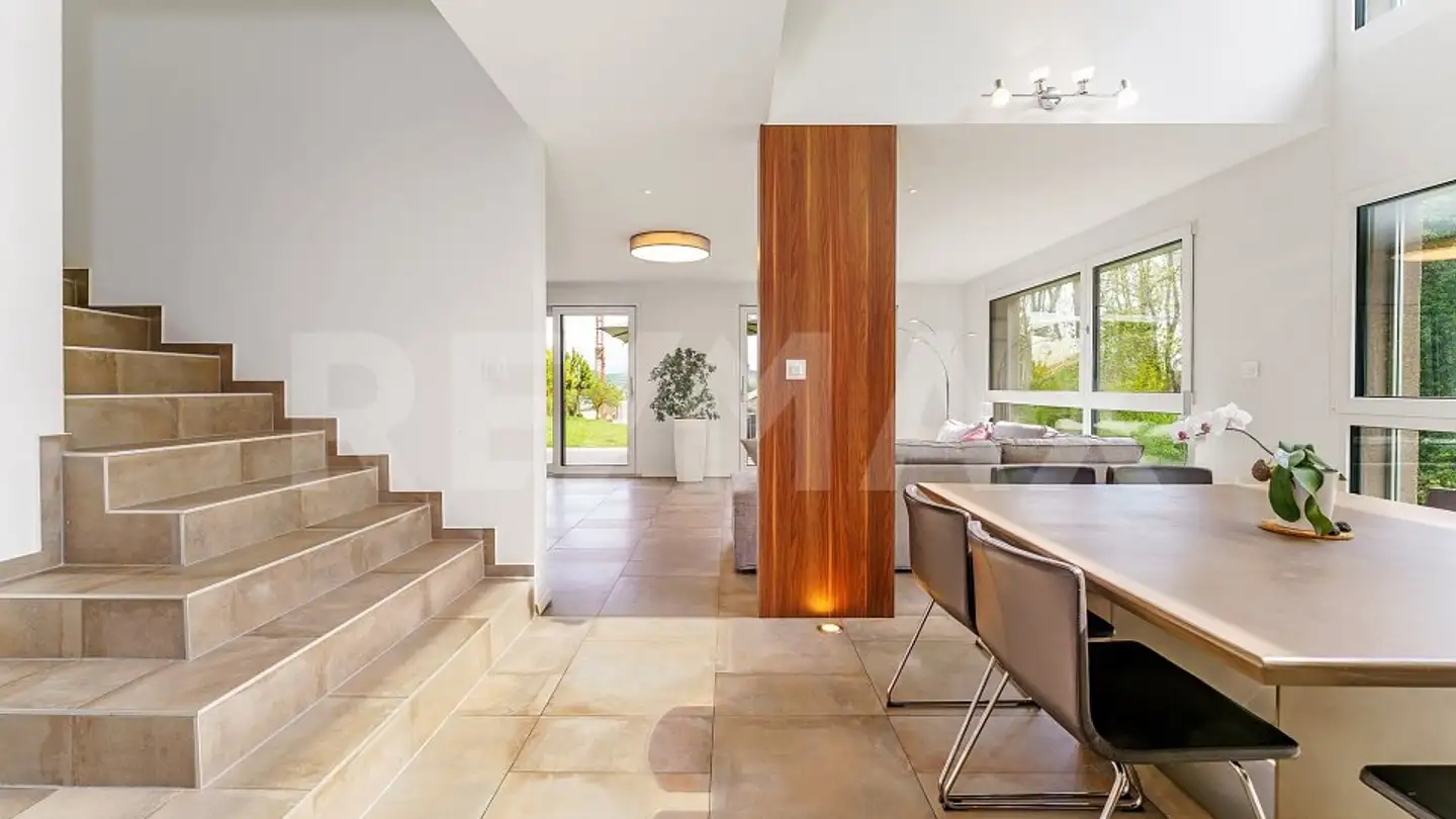 Villa for sale - 1566 St-Aubin FR - Photo 4