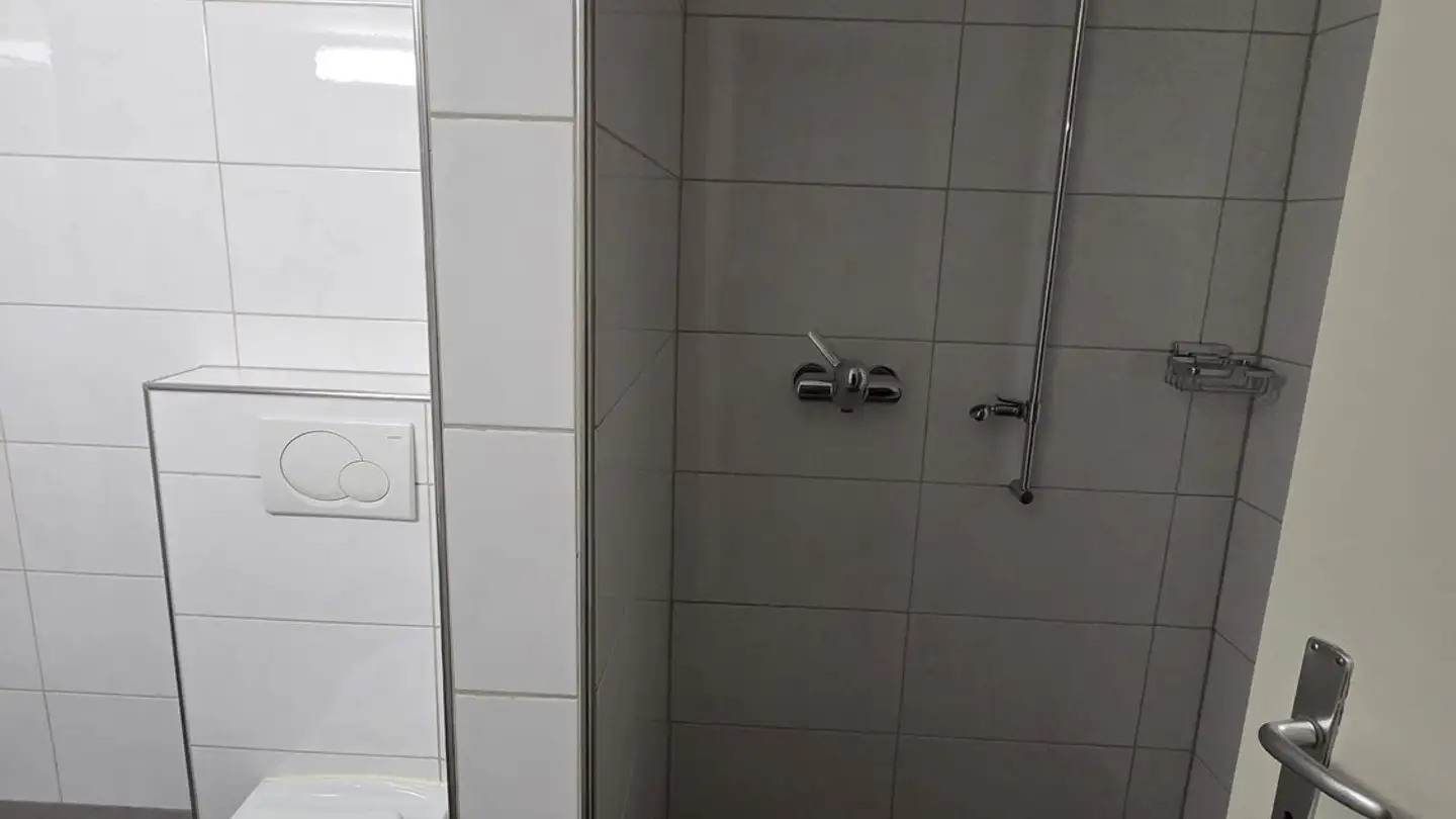 Apartment for rent - Crêt-Des-Fleurs / Blumenrain 51, 2503 Biel/Bienne - Photo 4