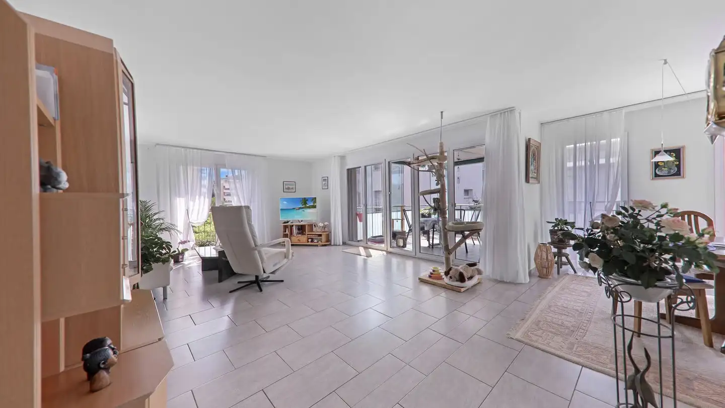 Wohnung kaufen - Im Widacher 3, 8603 Schwerzenbach - Foto 3