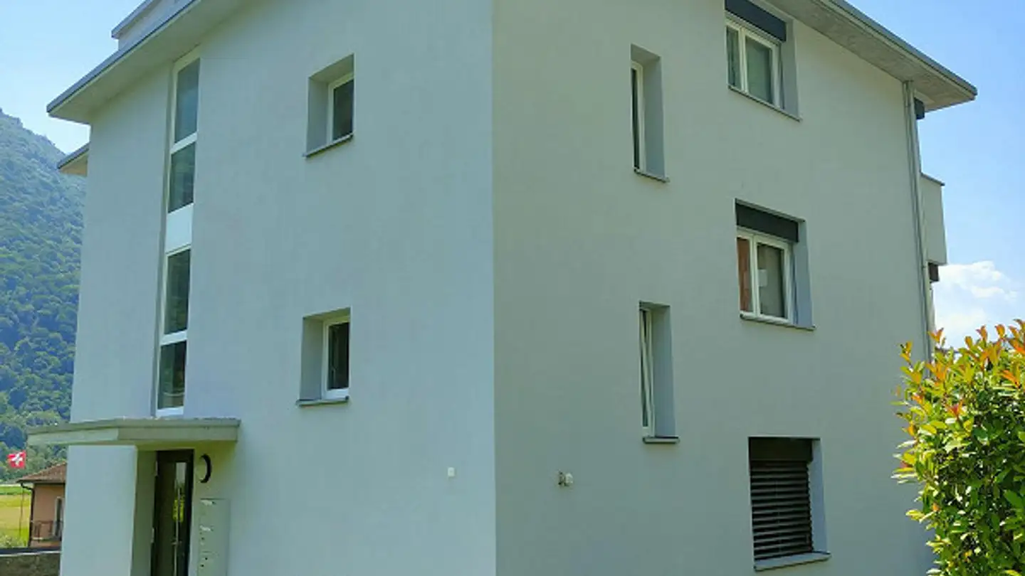 Appartamento in vendita - Via Bellinzona 43, 6533 Lumino - Photo 2