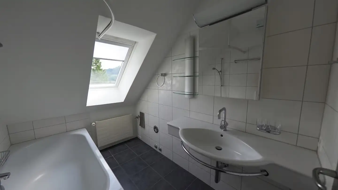 Attic flat for rent - Huebstrasse 62, 8636 Wald ZH - Photo 4