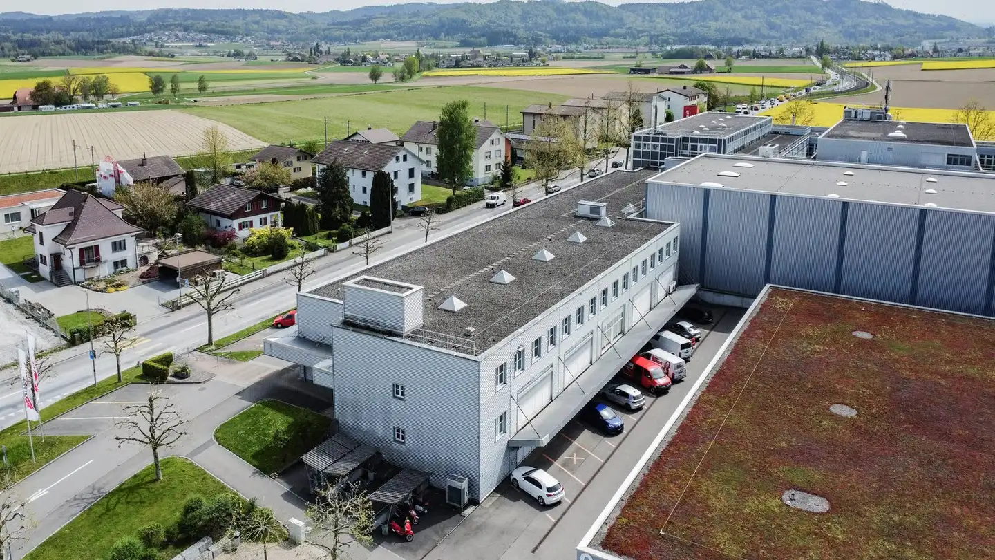 Commercial à louer - Bernstrasse 90, 3303 Jegenstorf - Photo 2