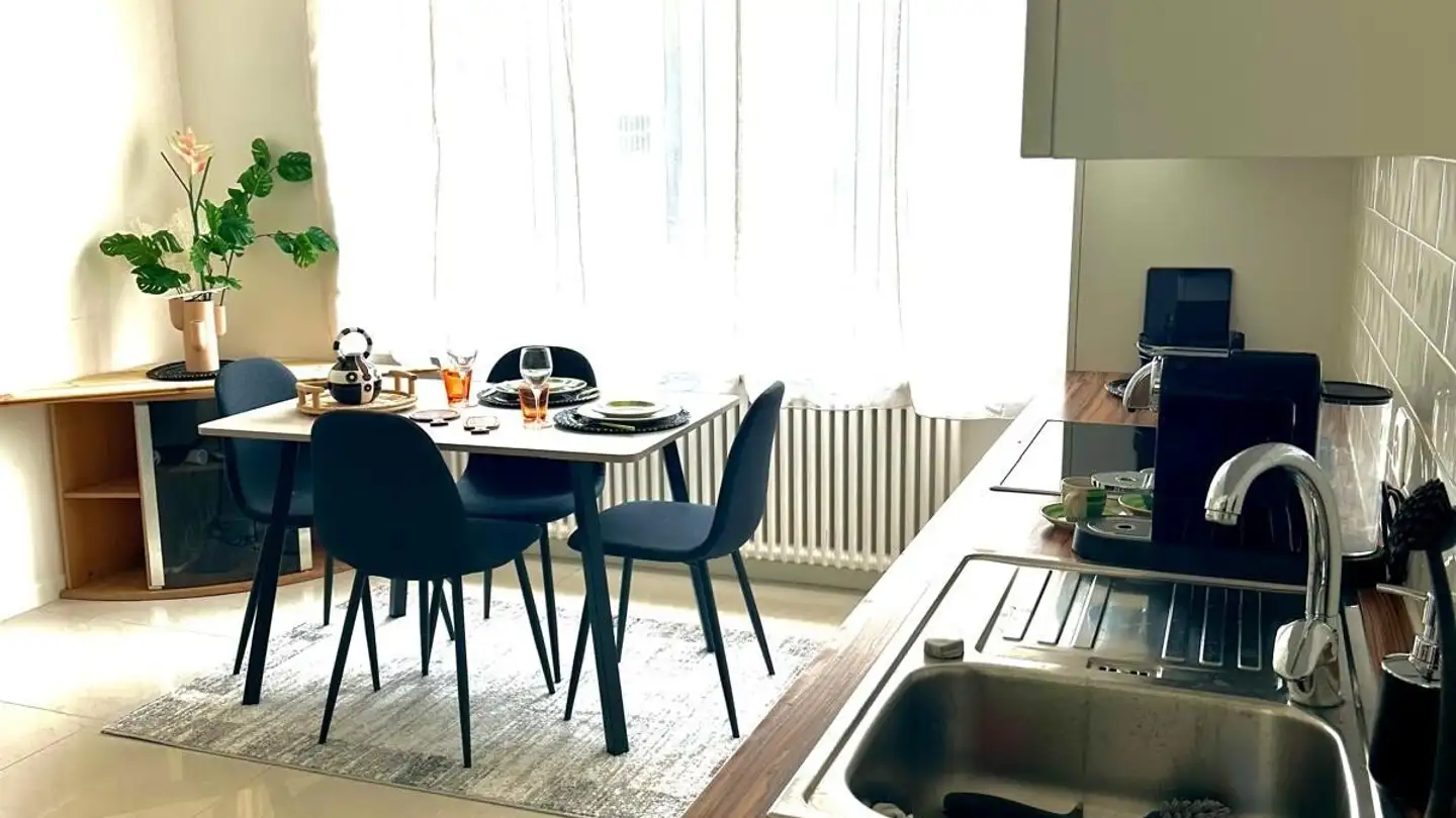 Appartement à louer - 6864 Arzo