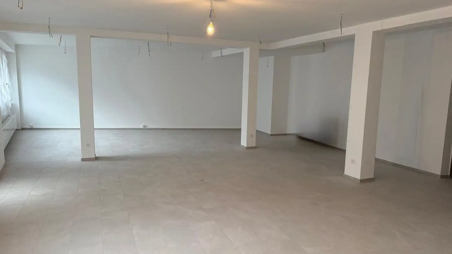 Shop for rent - Solothurnerstrasse 5, 4710 Balsthal - Photo 2