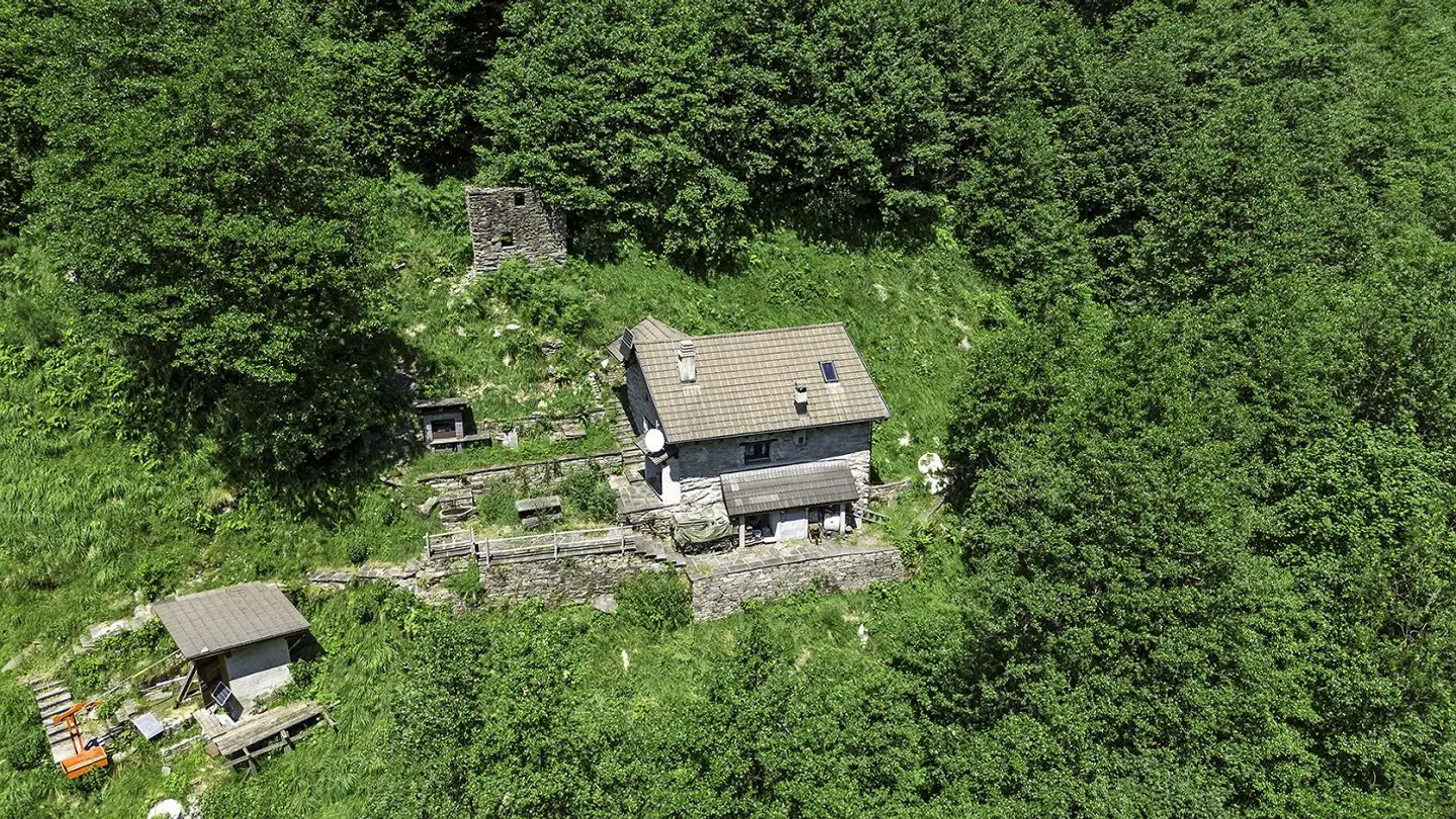 Casa in vendita - 6663 Spruga - Photo 3