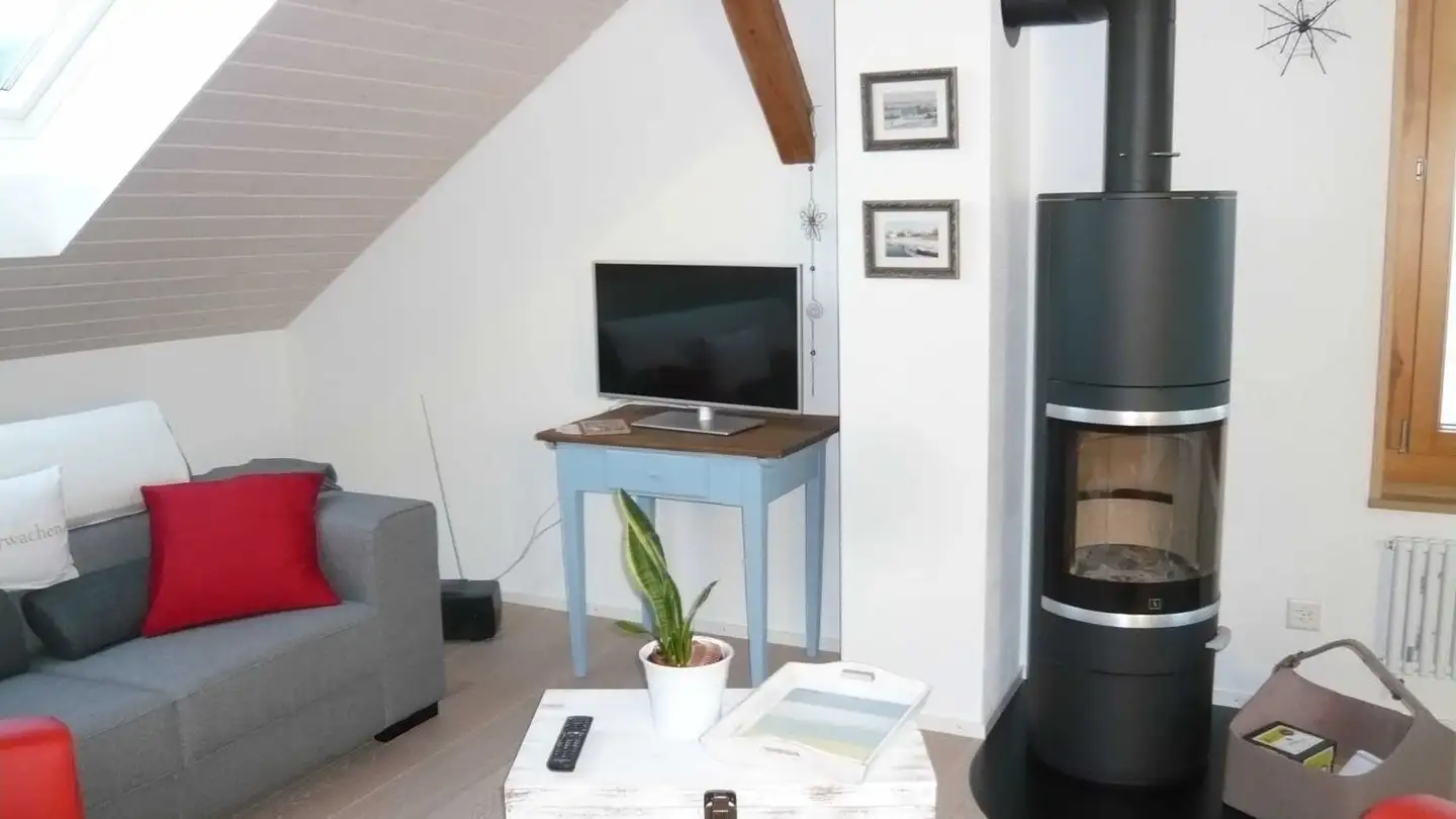 Attic flat for rent - Hauptstrasse 103, 8272 Ermatingen - Photo 4