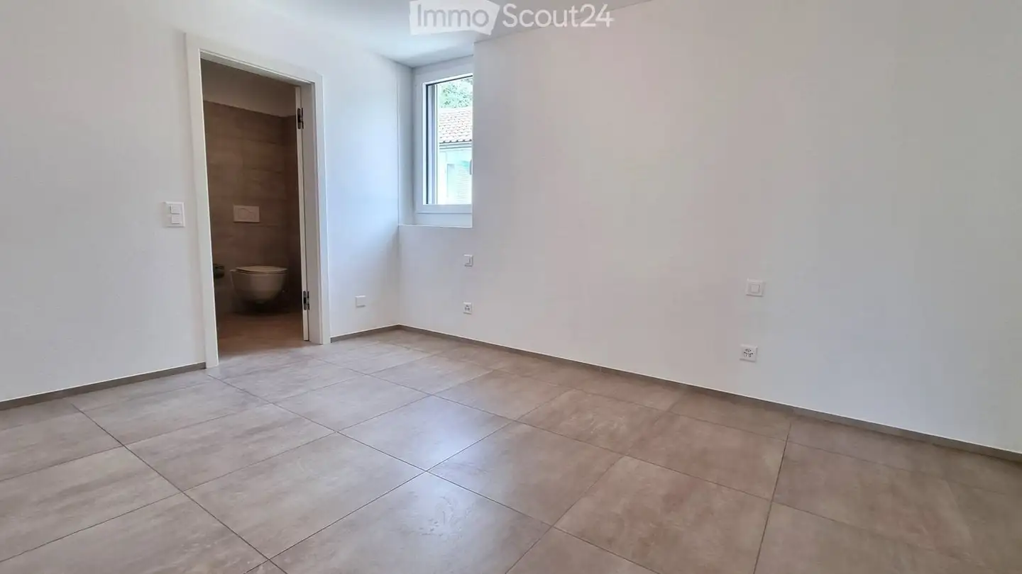 Wohnung mieten - 6527 Lodrino - Foto 3