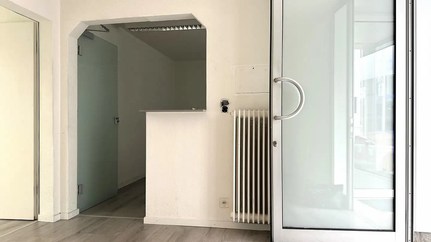 Office space for rent - Industriestrasse 24, 6102 Malters