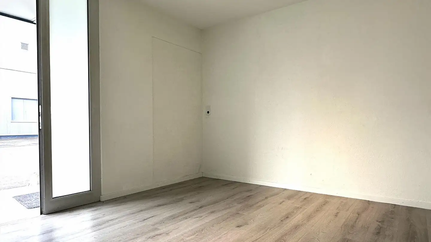 Bürofläche mieten - Industriestrasse 24, 6102 Malters - Foto 2