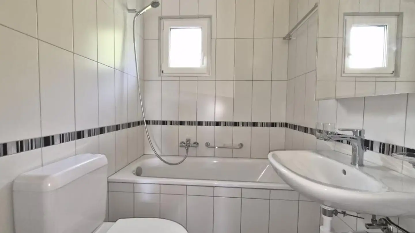 Appartamento in affitto - Rue de Buttes 16, 2114 Fleurier - Foto 4