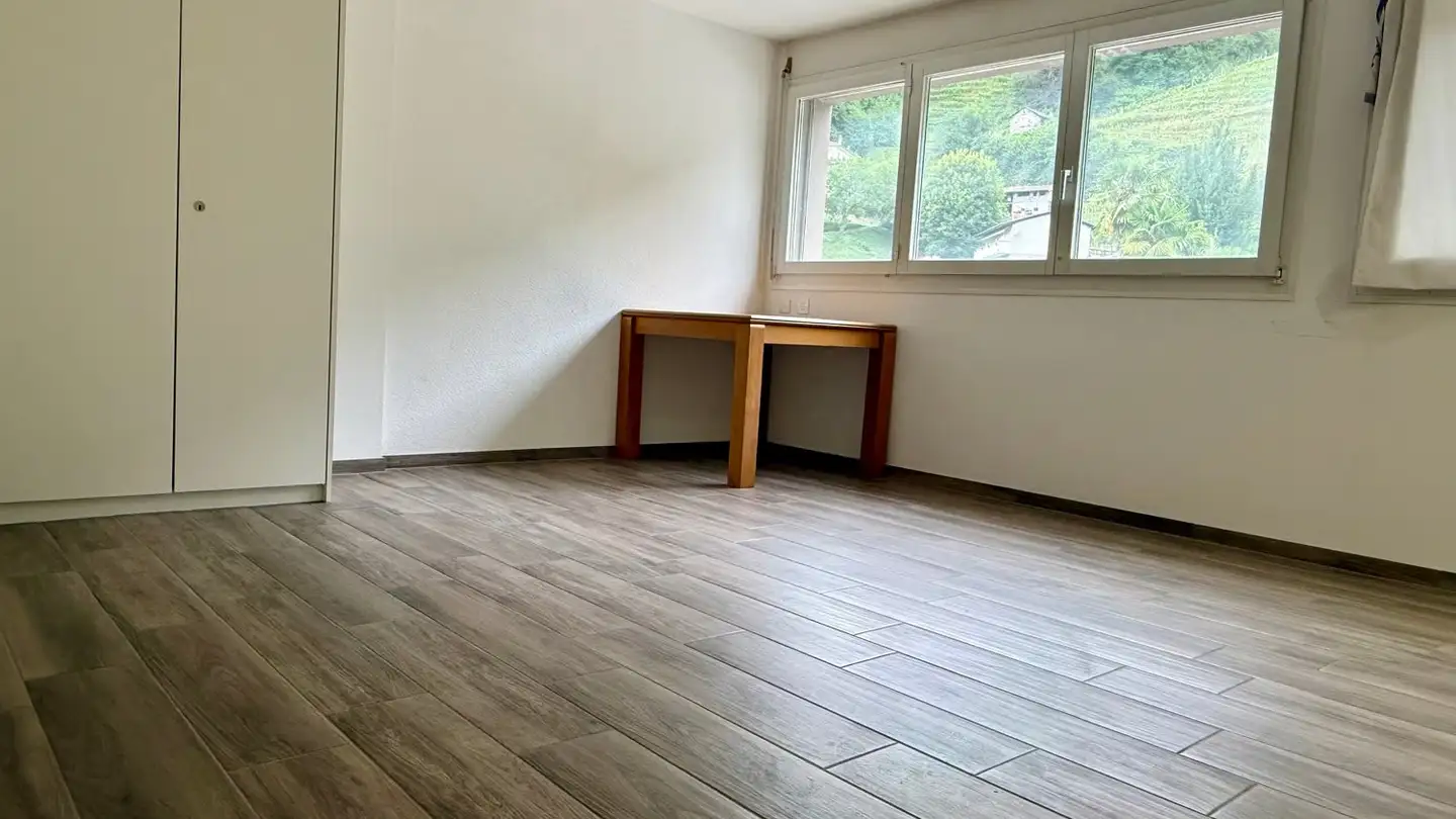 Bureau à louer - Via Cantonale 39, 6515 Gudo - Photo 2