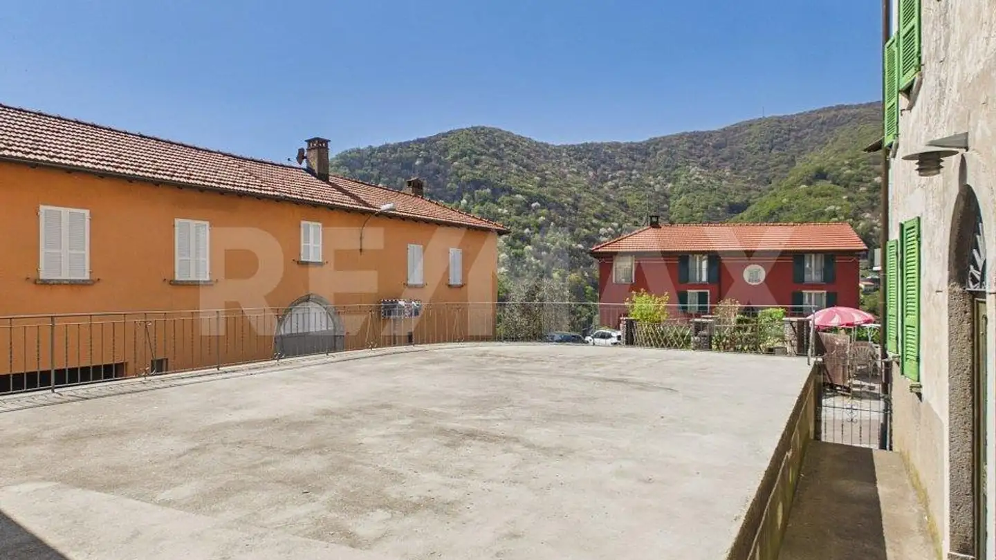 Residential building for sale - 6837 Caneggio - Photo 2