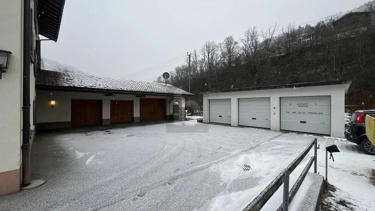 Immeuble résidentiel à vendre - 7233 Jenaz - Photo 2