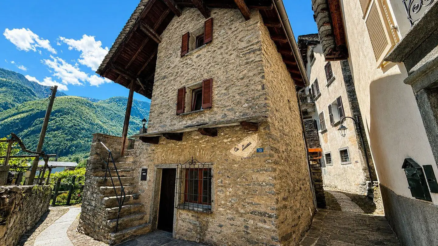 Einfamilienhaus kaufen - Cevio Vecchio, 6675 Cevio