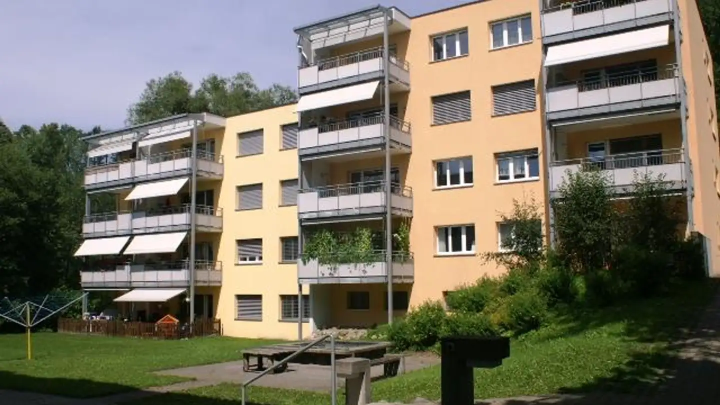 Parcheggio interno per moto in affitto - Sulzbacherstrasse 3, 8610 Uster