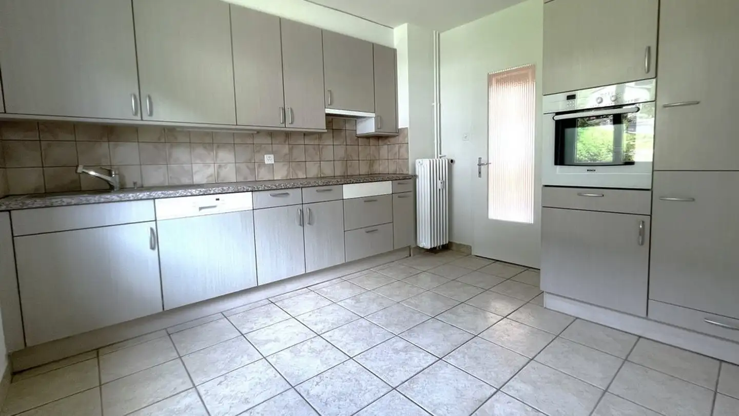 Wohnung mieten - Rue De La Clef 23, 2610 St-Imier - Foto 2