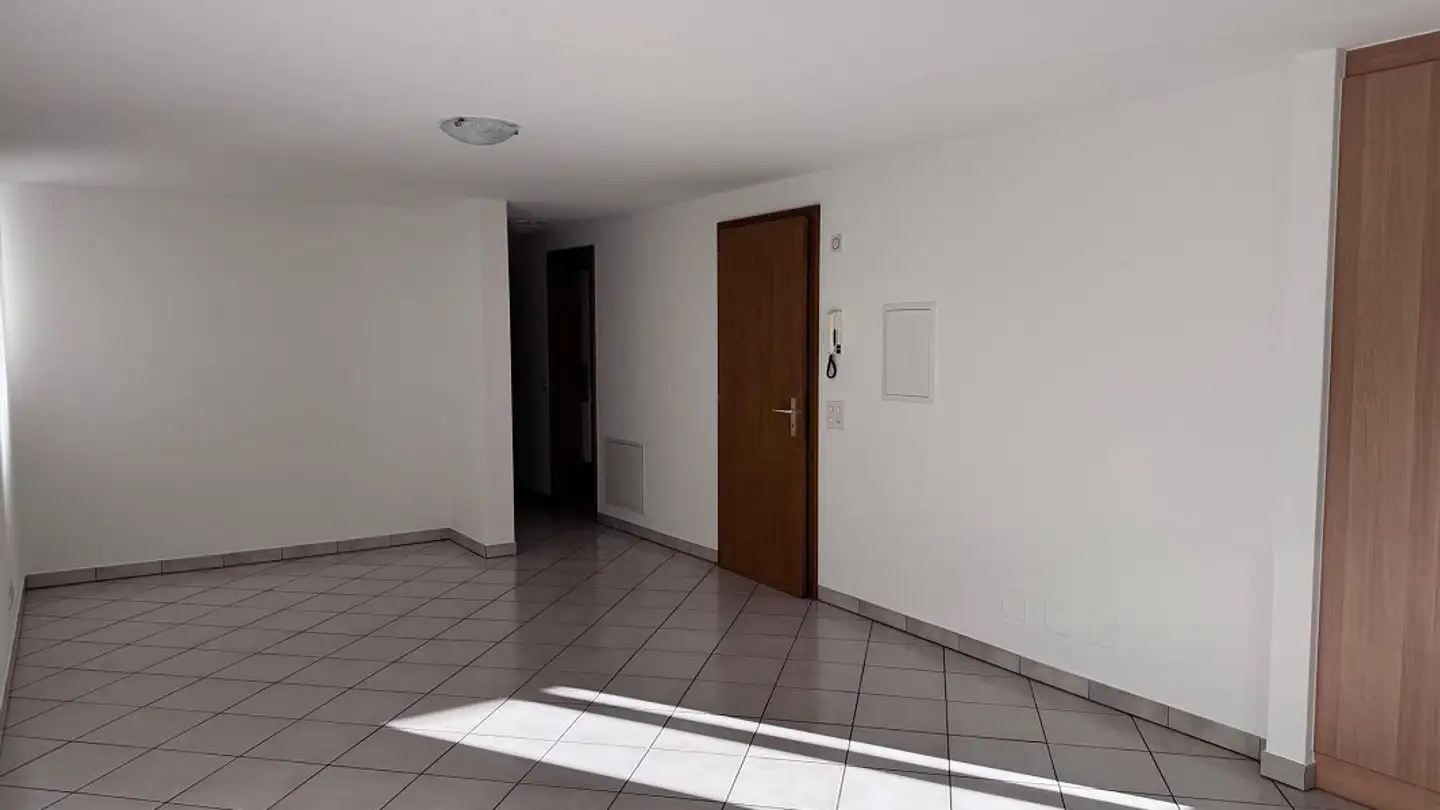 Apartment for rent - Via Alla Torre 15, 6745 Giornico - Photo 2