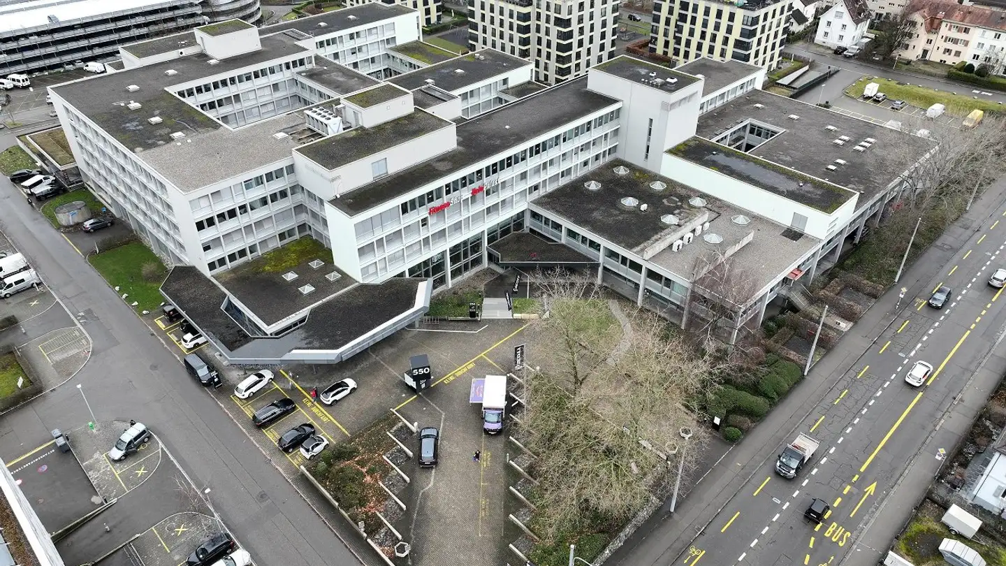 Office space for rent - Schaffhauserstrasse 550, 8052 Zürich