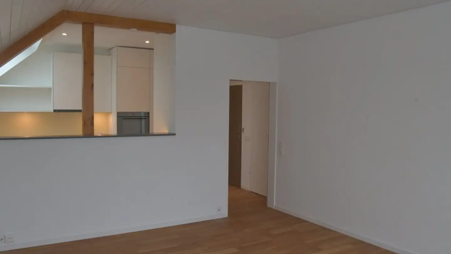 Dachgeschosswohnung mieten - Zürcherstrasse 82, 8142 Uitikon Waldegg