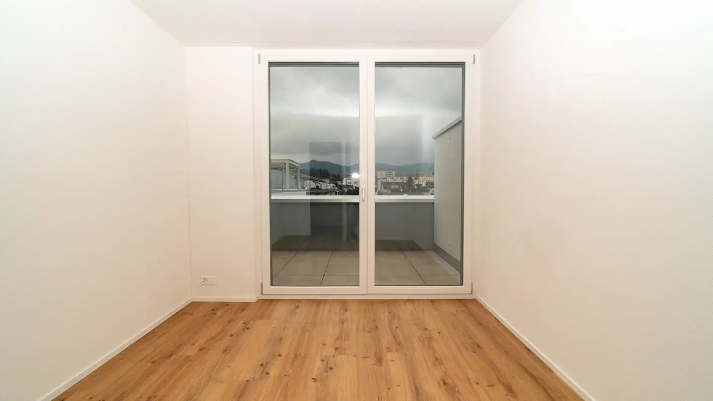 Attique à louer - Fliegenweg 2, 9244 Niederuzwil - Photo 3