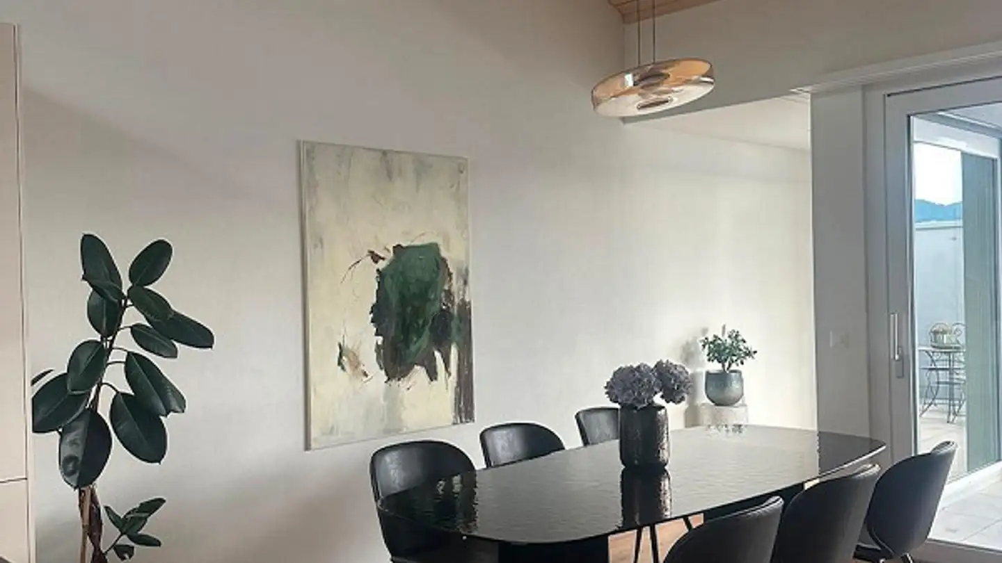 Penthouse for rent - Fliegenweg 2, 9244 Niederuzwil - Photo 2