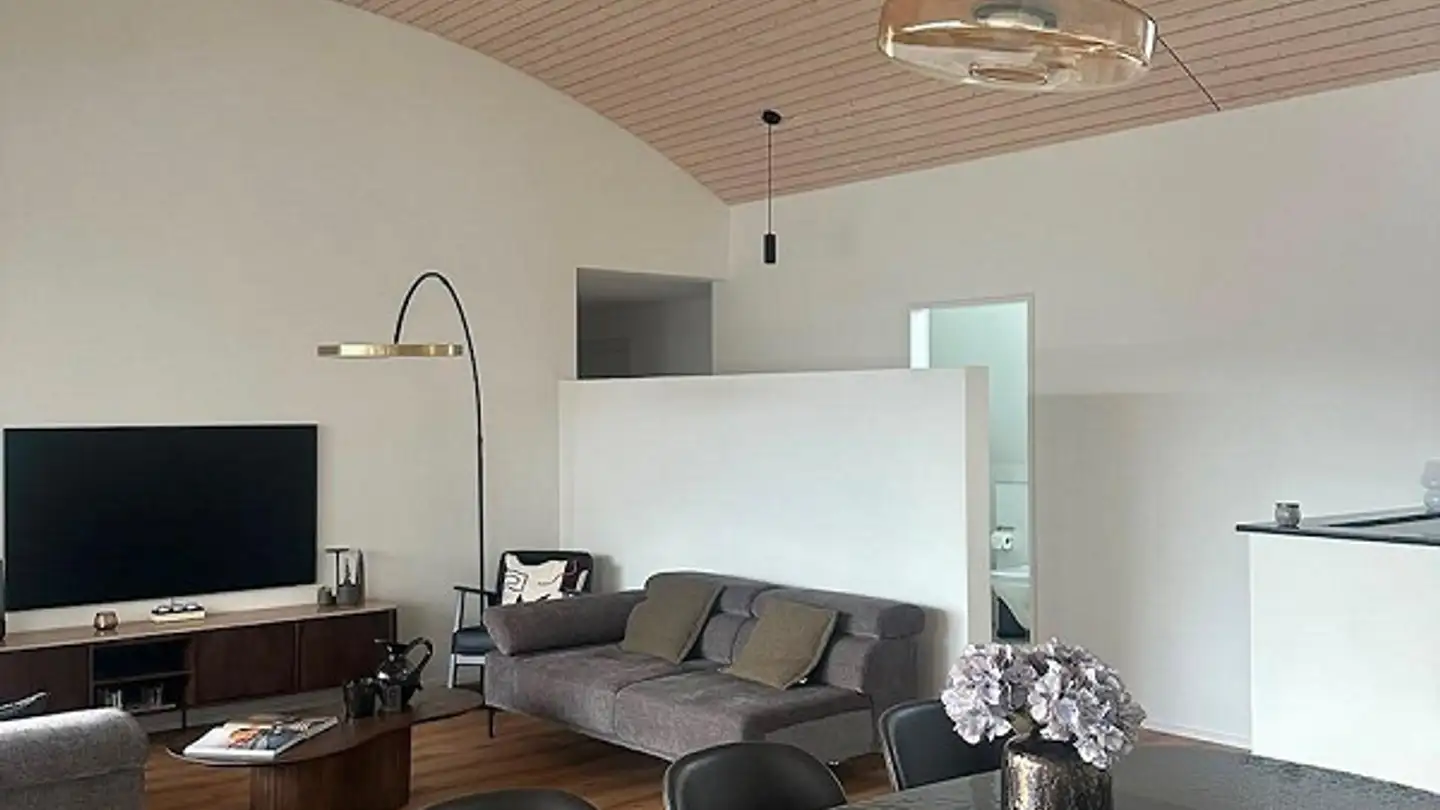 Penthouse for rent - Fliegenweg 2, 9244 Niederuzwil - Photo 3