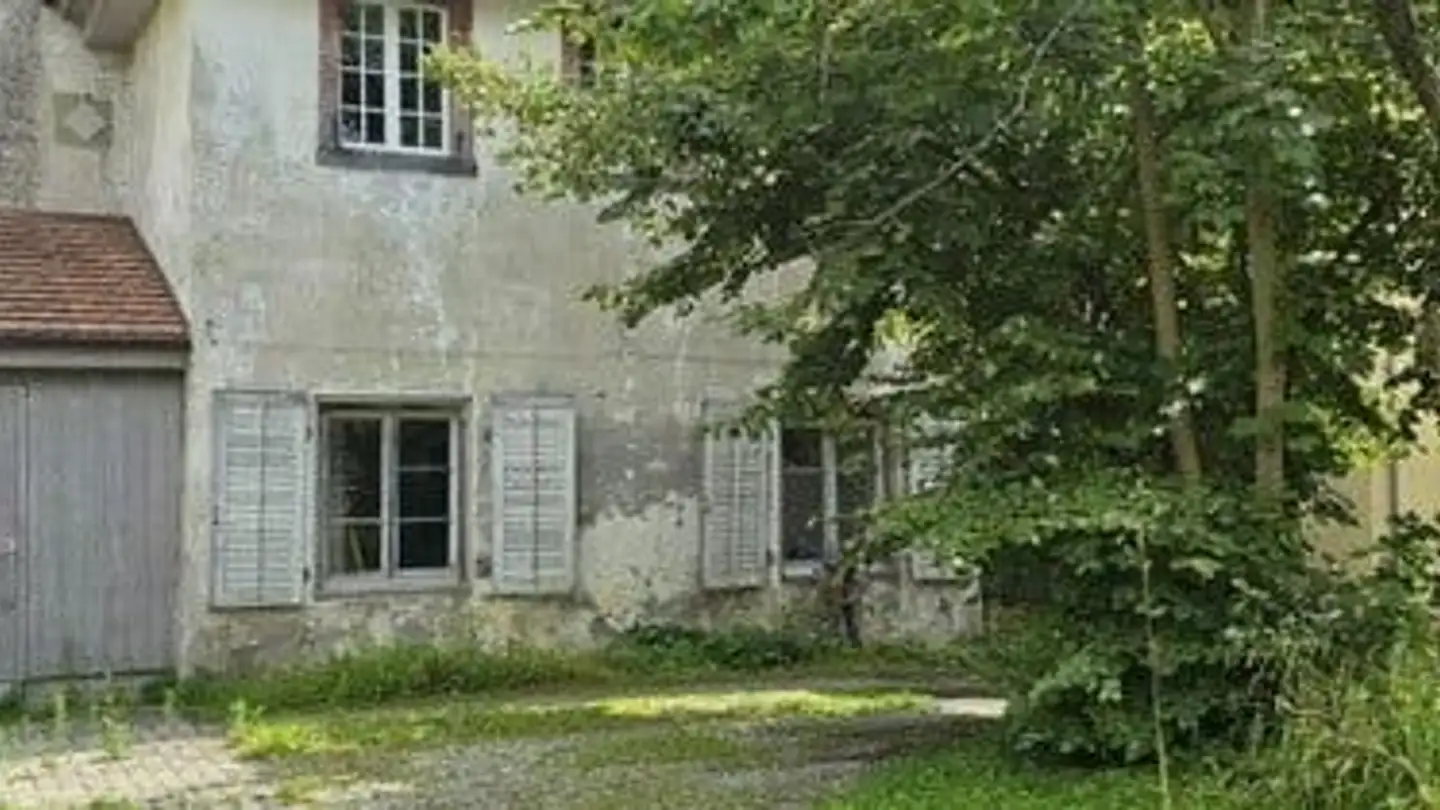 Dachgeschosswohnung mieten - Seestrasse 185, 8712 Stäfa