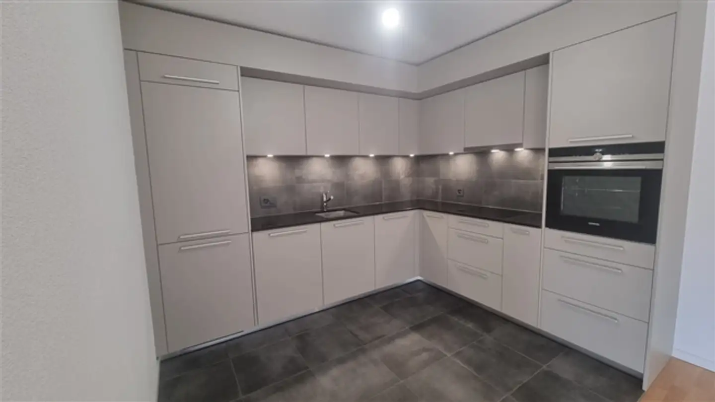 Appartamento in affitto - Avenue De La Gare 8, 1618 Châtel-St-Denis - Foto 2