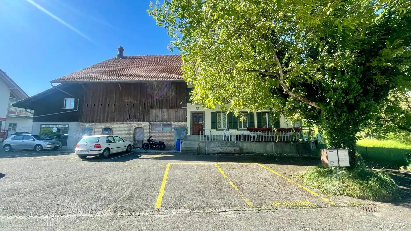 Edificio residenziale in vendita - Hinteregasse 17, 3297 Leuzigen - Photo 2