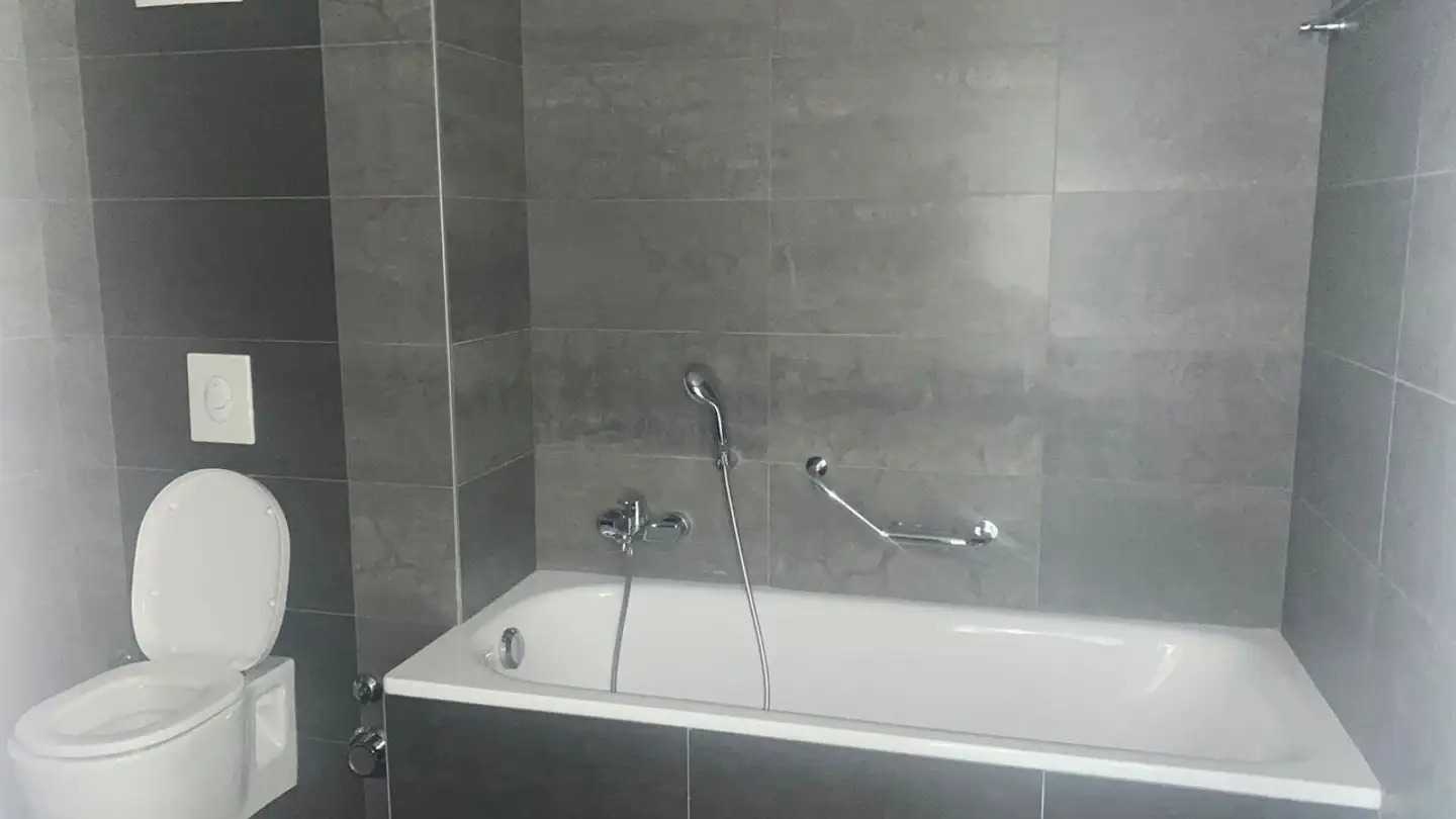 Appartamento in affitto - Rue De La Croix-Fédérale 23b, 2300 La Chaux-de-Fonds - Foto 2