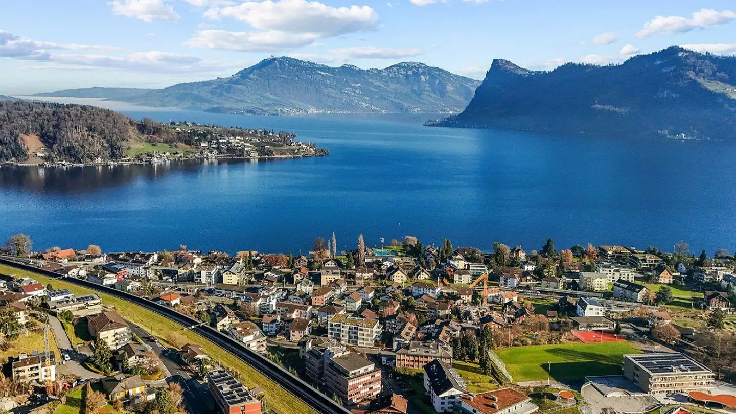 Appartamento in vendita - Sonnhaldenstrasse, 6052 Hergiswil NW