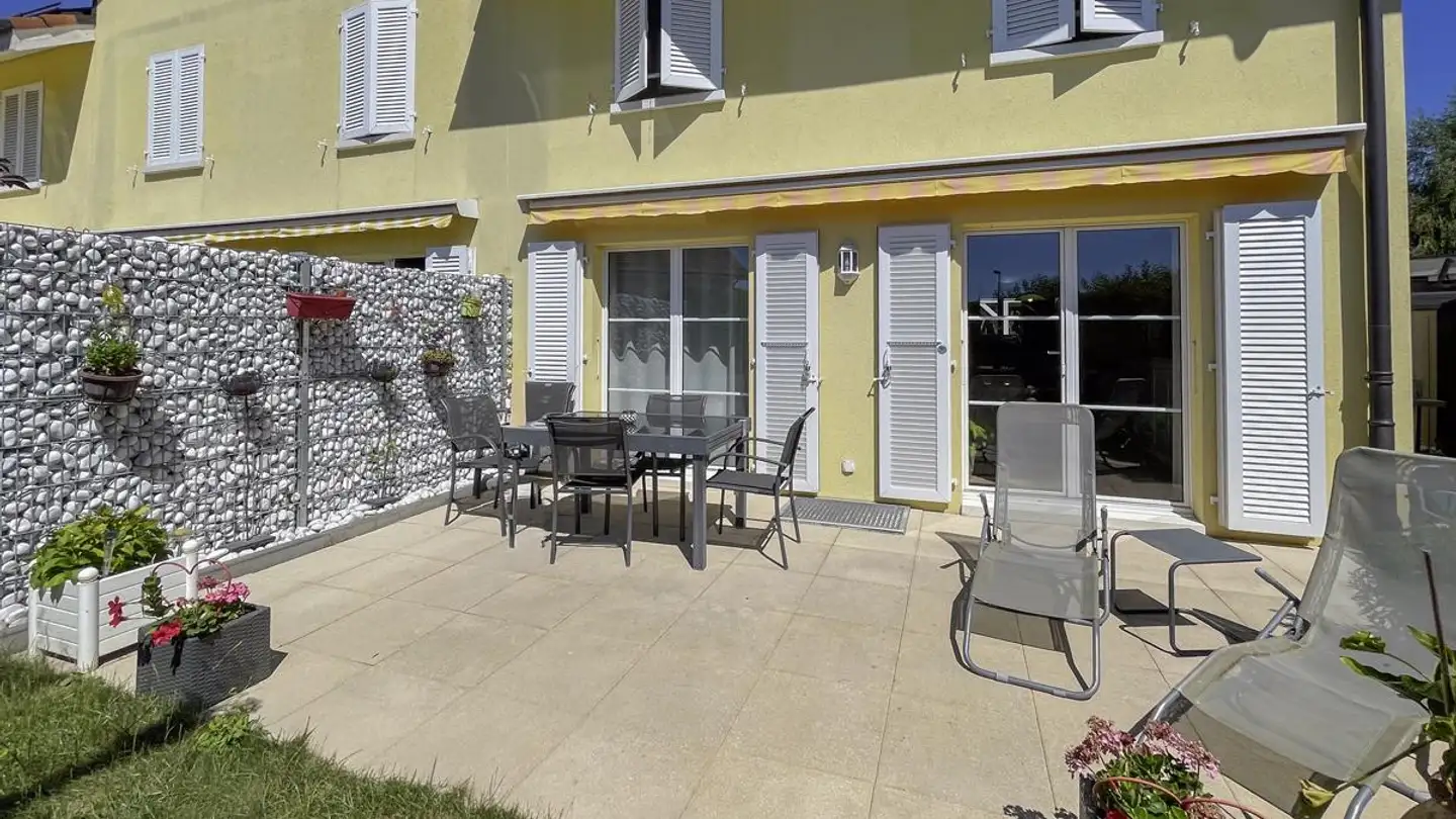 Casa a gradini in affitto - 1040 Echallens