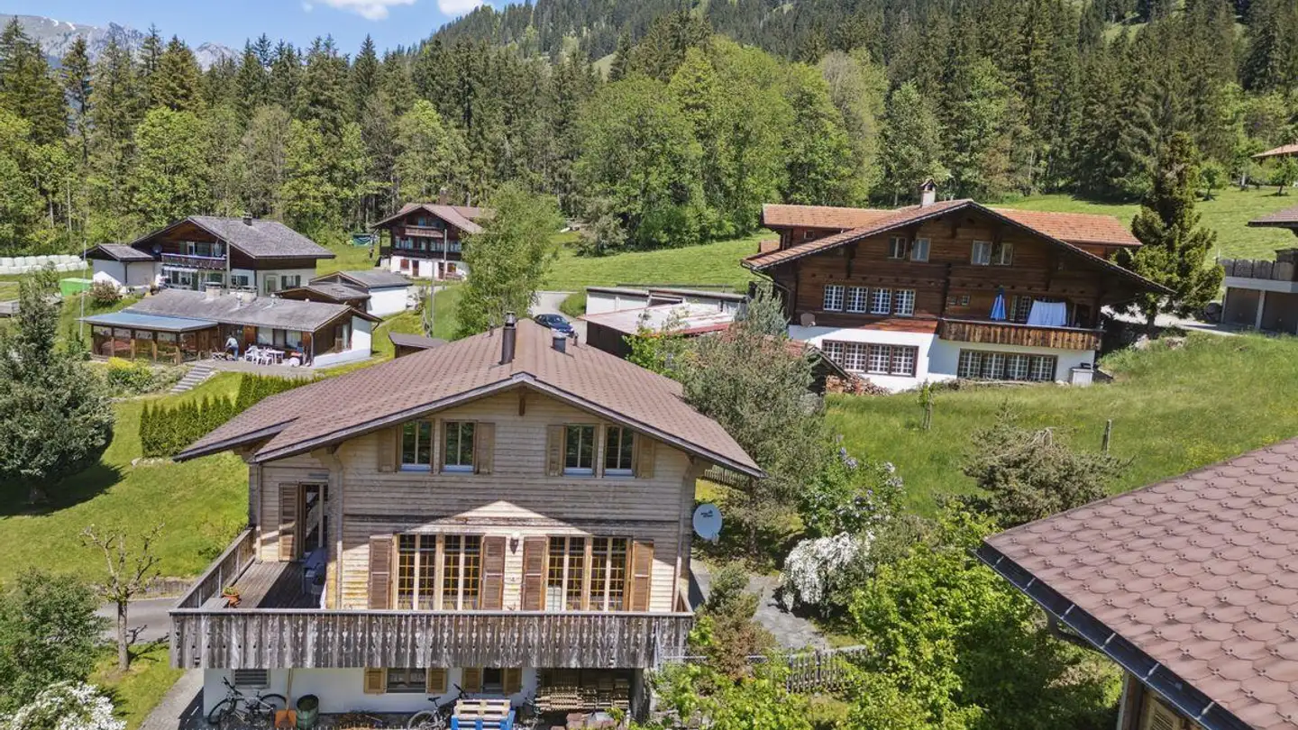 Single house for rent - Pfyfeneggstrasse, 3770 Zweisimmen