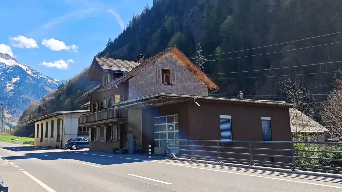 Single house for rent - Sernftalstrasse 48, 8765 Engi