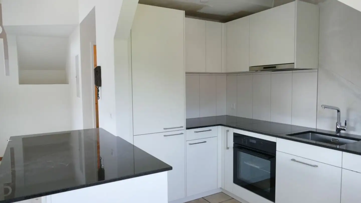 Dachgeschosswohnung mieten - Breitgartenstrasse 16, 4226 Breitenbach - Foto 2