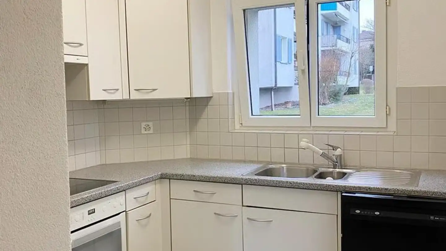 Apartment for rent - Rauchackerstrasse 36, 8102 Oberengstringen - Photo 2