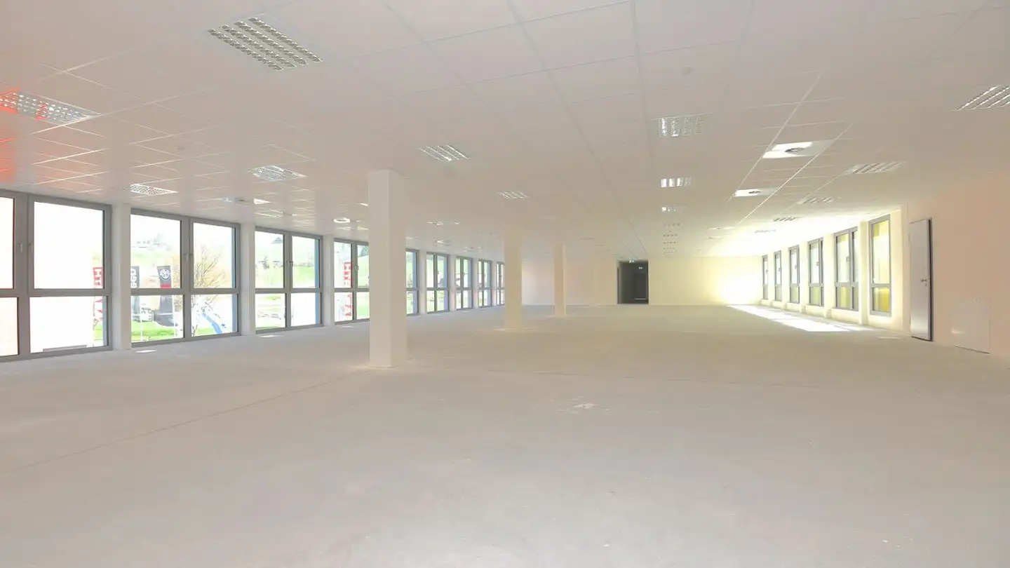 Commerciale in affitto - Chli-Ebnet 3, 6403 Küssnacht am Rigi