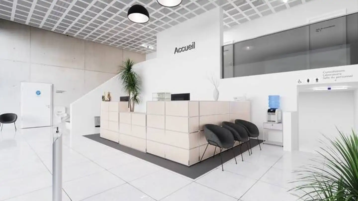 Arcade à louer - Route de Renens, 1008 Prilly - Photo 2