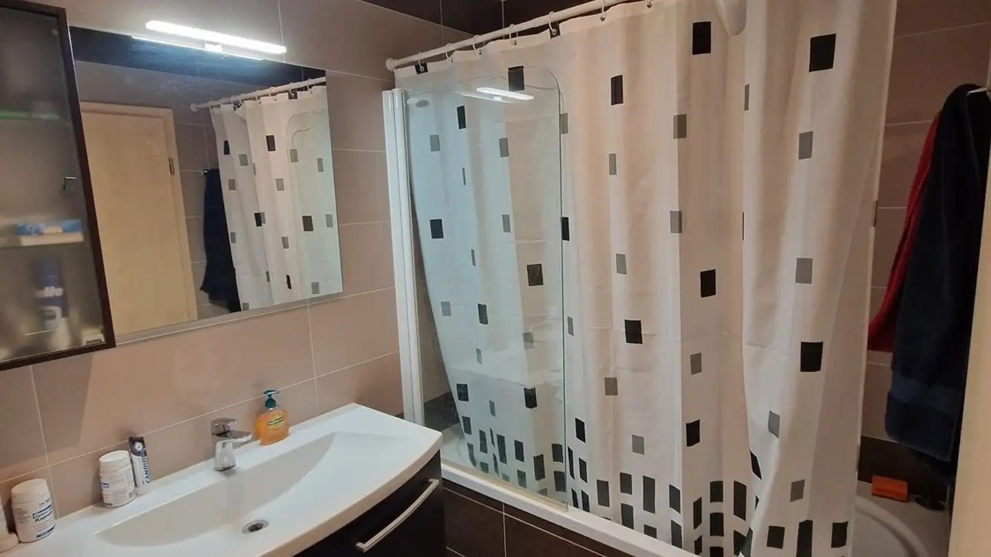 Stanza singola in affitto - Rue Edouard-Verdan 1a, 1400 Yverdon-les-Bains - Photo 4