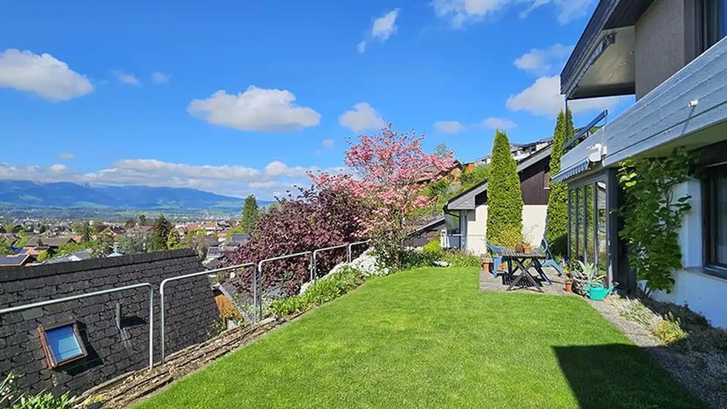 Maison jumelle à vendre - Walkeweg 19f, 3612 Steffisburg