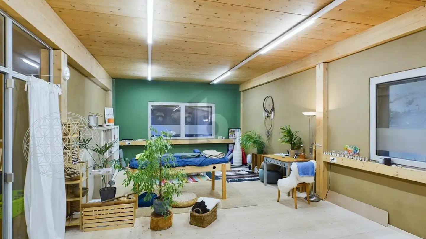 Spazio ufficio in affitto - Giswil, 6074 Giswil - Photo 2