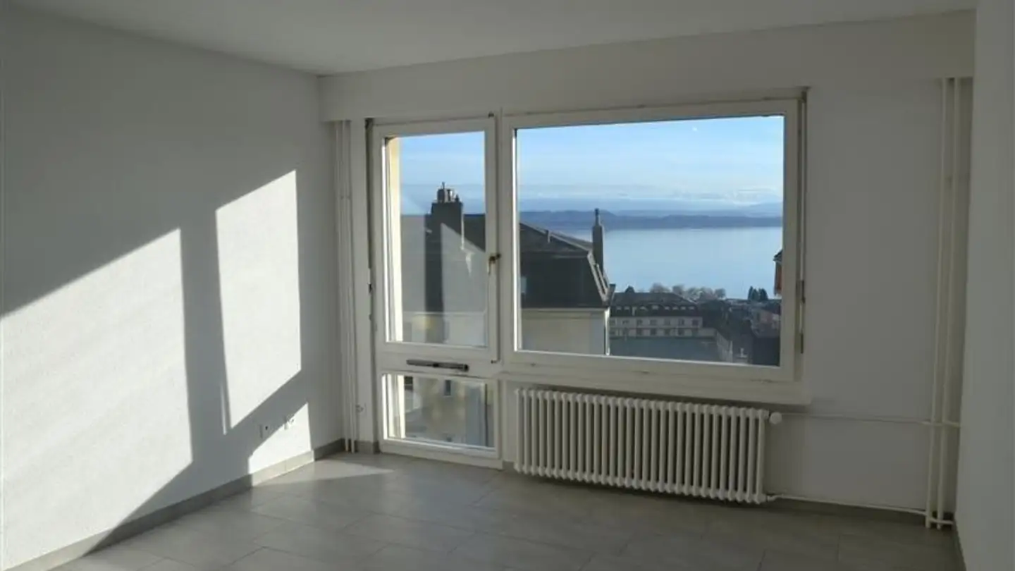 Appartement à louer - Rue Du Rocher 24, 2000 Neuchâtel - Photo 2