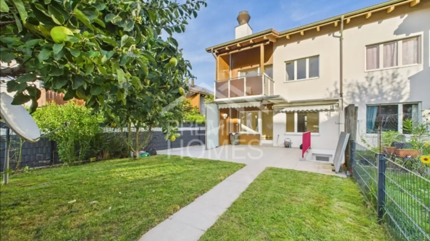 Reihenhaus kaufen - 4153 Reinach BL