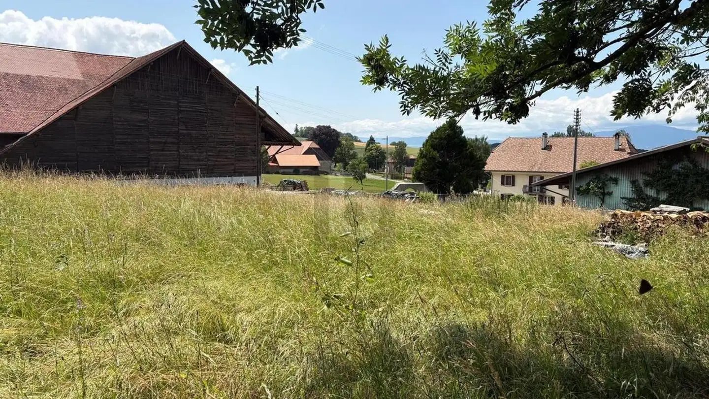 Constructible plot for sale - 1464 Chêne-Pâquier