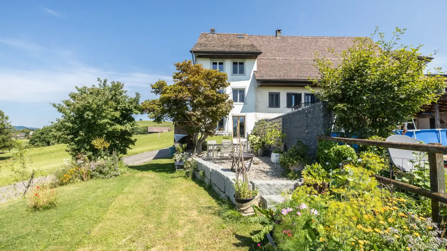 Row house for sale - Müsegg 1, 8816 Hirzel