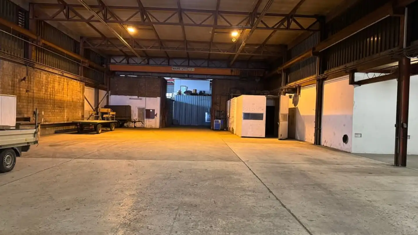 Commercial for rent - Chemin Des Grandes-Vies 19, 2900 Porrentruy