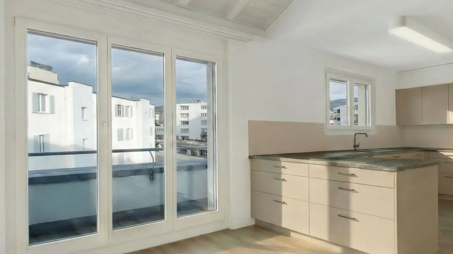 Attic flat for rent - Russikerstrasse 17, 8330 Pfäffikon ZH - Photo 2