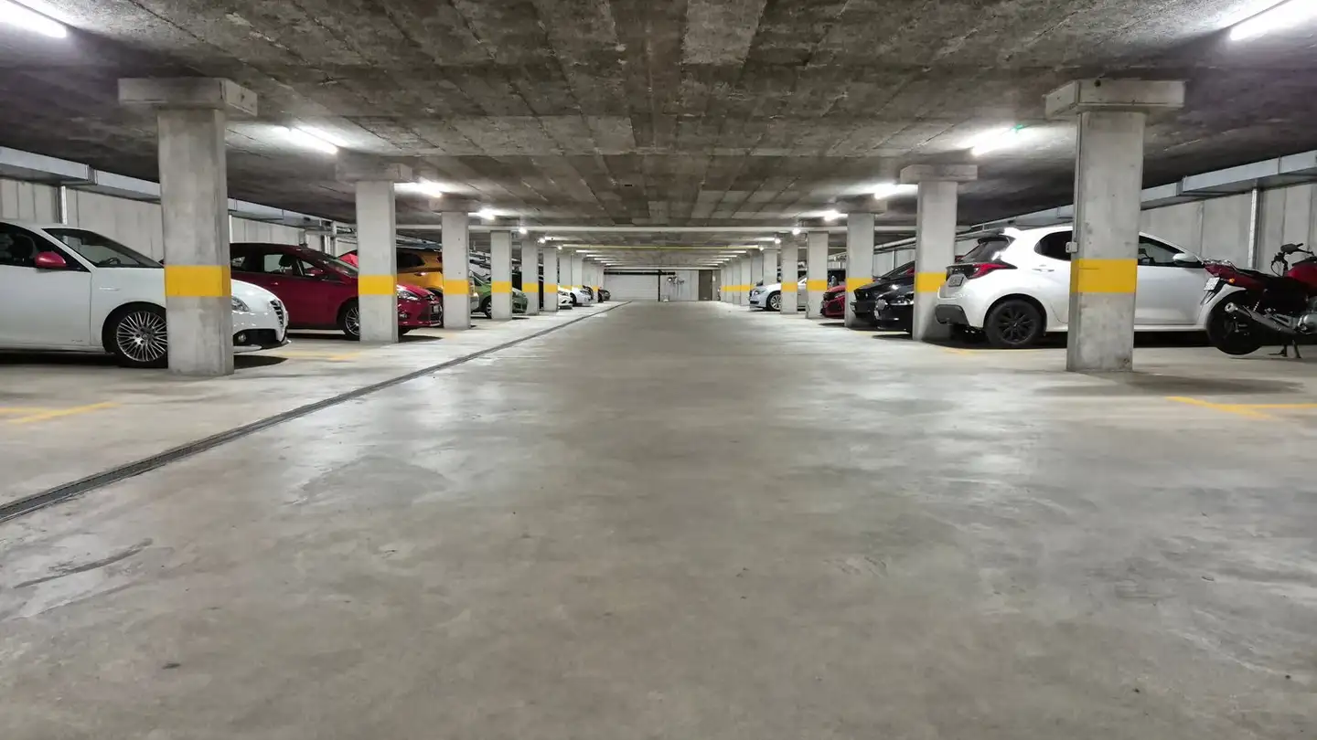Place de parking souterraine à louer - Lindenmatte 1, 3421 Lyssach